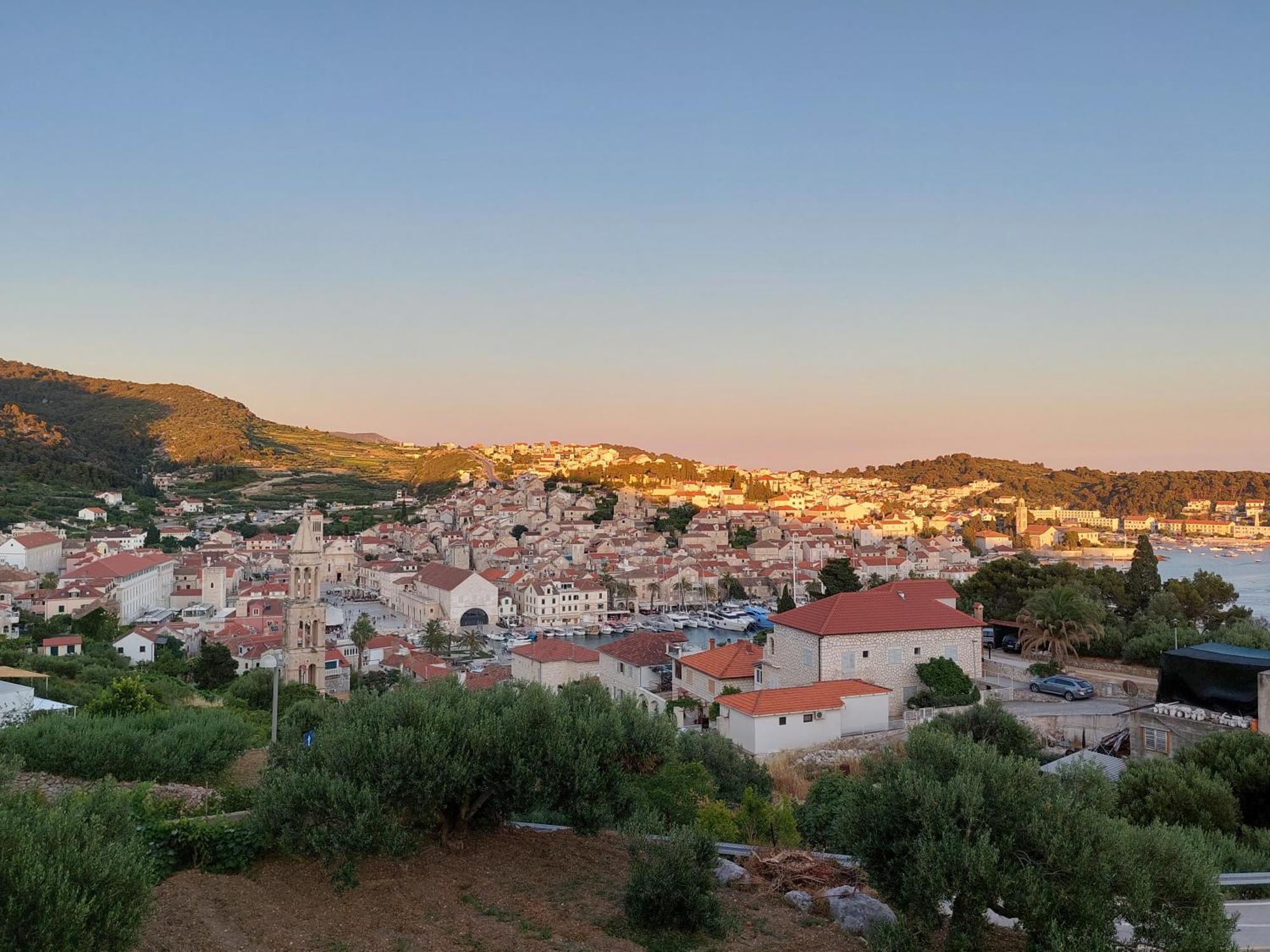 Vila Luka Hvar Town Bagian luar foto